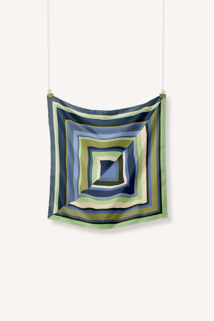 OKA-GOTS SCARF 2