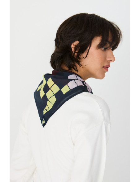 NIKA-GOTS ZAPIA