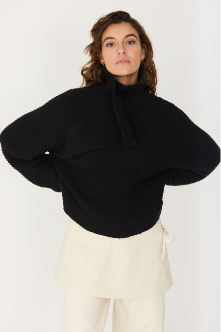 PULL ESTEBENI