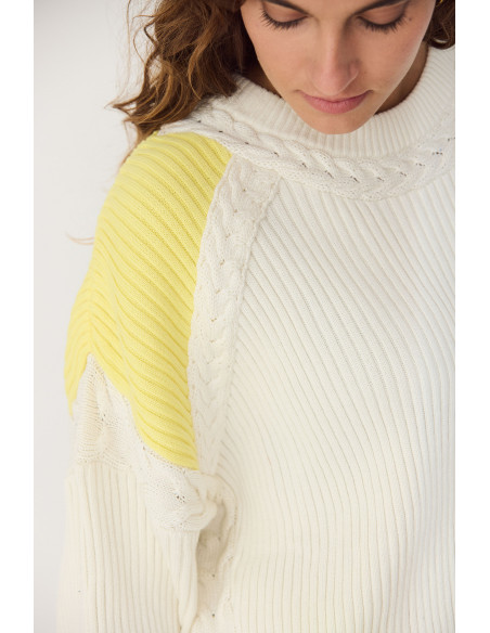 IHURRE-GOTS SWEATER