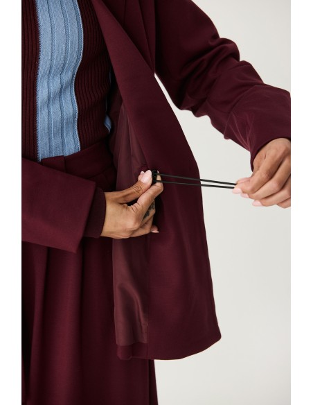VESTE AIOA